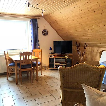 Ferienwohnung Mit Garten Wieck Exteriör bild