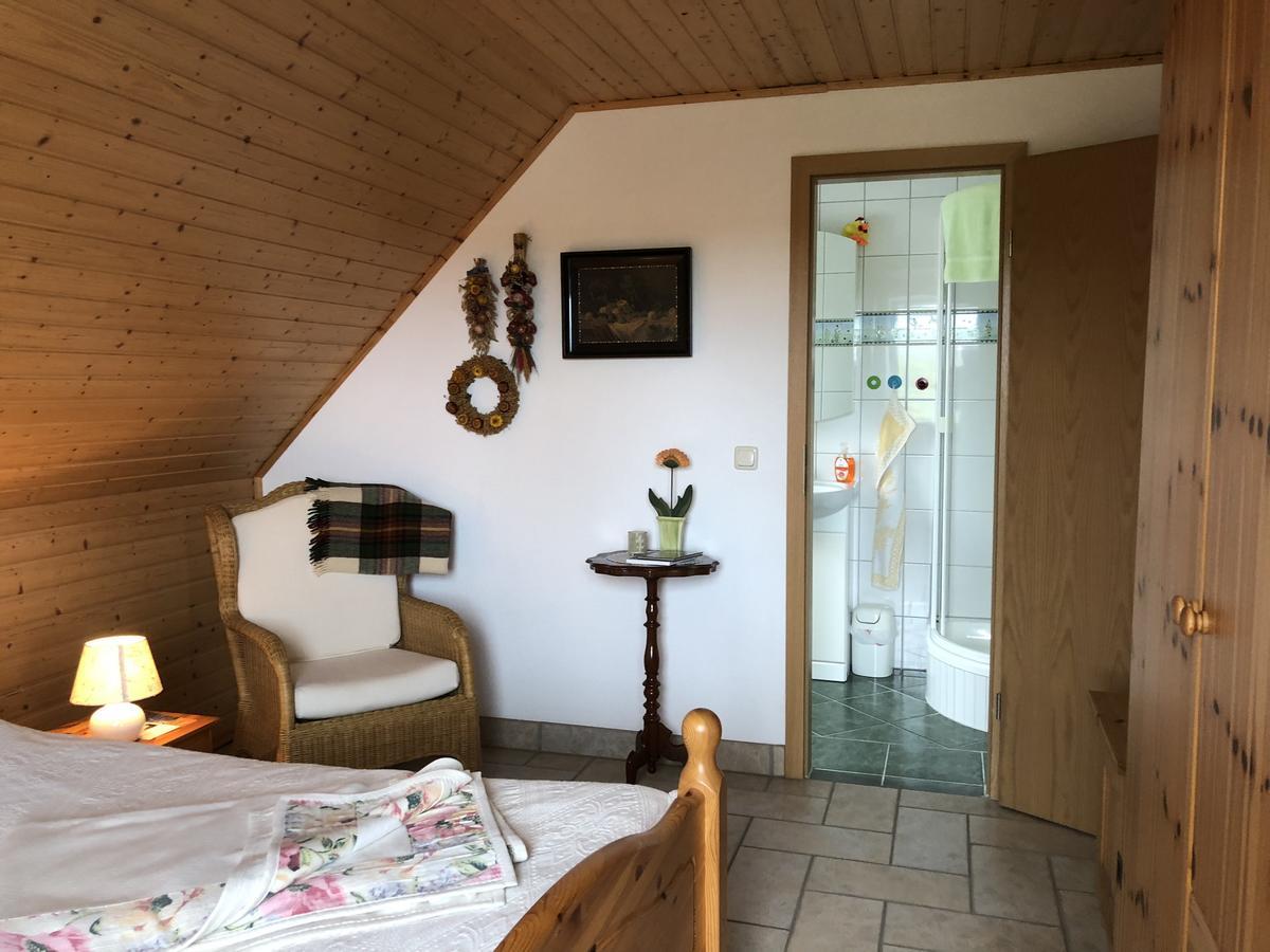 Ferienwohnung Mit Garten Wieck Exteriör bild