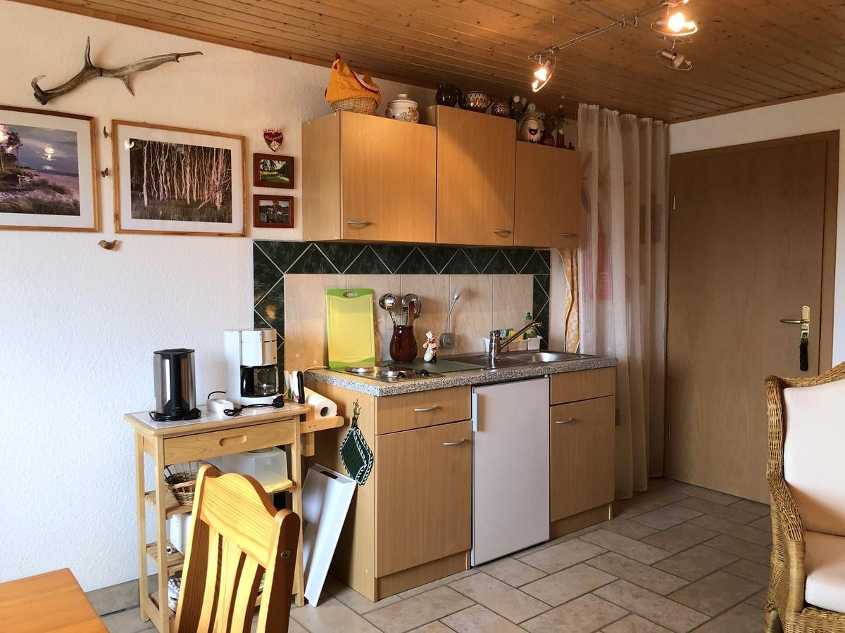 Ferienwohnung Mit Garten Wieck Exteriör bild